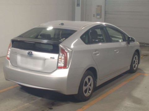 2012 Toyota Prius ZVW30[1]