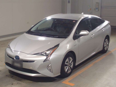 2018 Toyota Prius ZVW51[0]