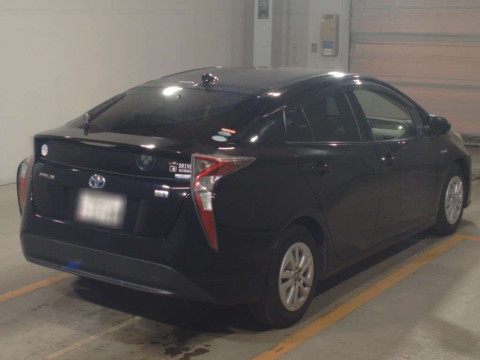 2015 Toyota Prius ZVW50[1]