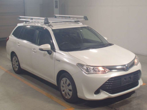 2015 Toyota Corolla Fielder NKE165G[2]