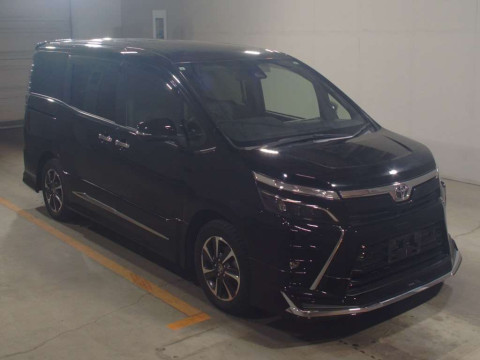 2019 Toyota Voxy ZRR80W[2]