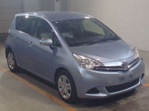 2014 Toyota Ractis NCP120[2]