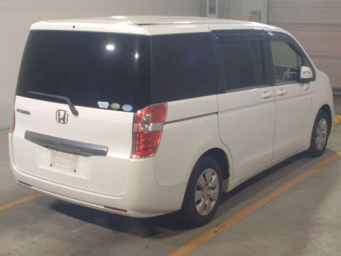 2013 Honda Step WGN RK1[1]