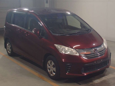 2016 Honda Freed GB3[2]