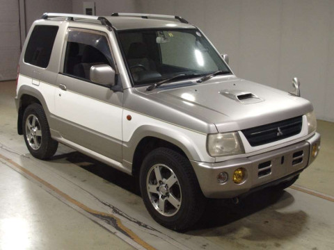 2003 Mitsubishi Pajero Mini H58A[2]