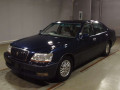 2000 Toyota Crown Majesta