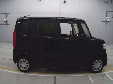 2023 Honda N-BOX JF3[2]