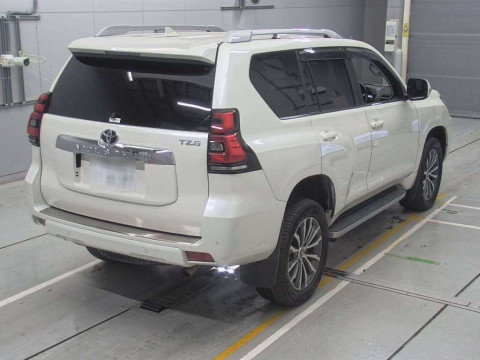 2020 Toyota Land Cruiser Prado GDJ151W[1]