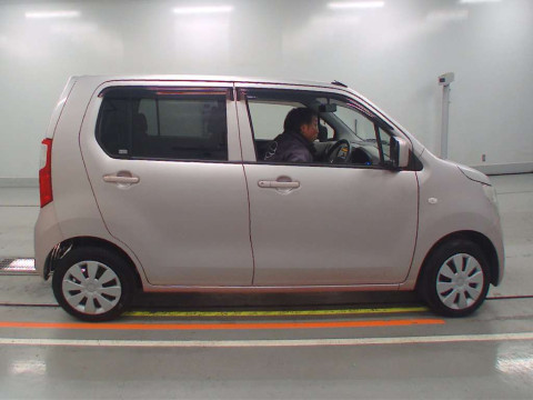 2014 Suzuki Wagon R MH34S[2]