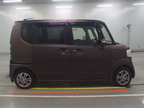 2015 Honda N-BOX JF1[2]