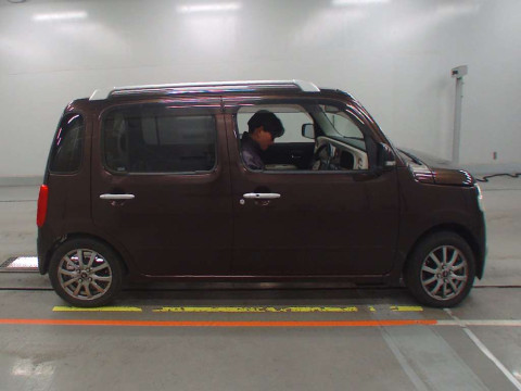 2012 Daihatsu Mira Cocoa L675S[2]