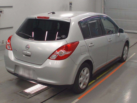 2010 Nissan Tiida C11[1]