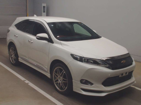 2017 Toyota Harrier ZSU60W[2]