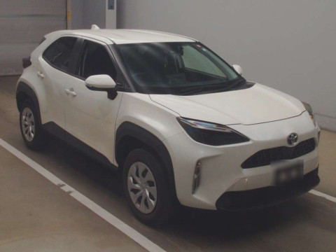 2022 Toyota YARIS CROSS MXPB10[2]