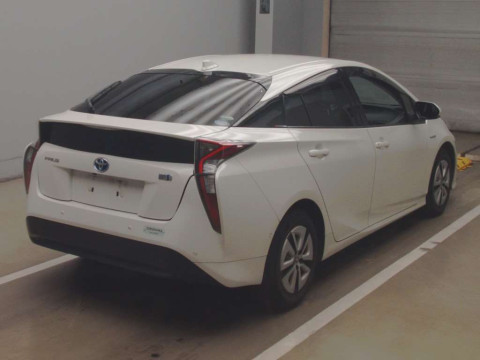 2018 Toyota Prius ZVW51[1]