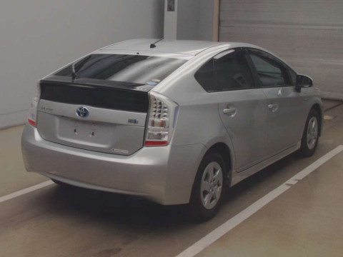 2011 Toyota Prius ZVW30[1]