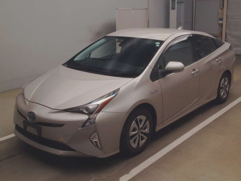 2016 Toyota Prius ZVW51[0]