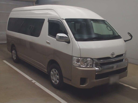 2015 Toyota Hiace Wagon TRH224W[2]