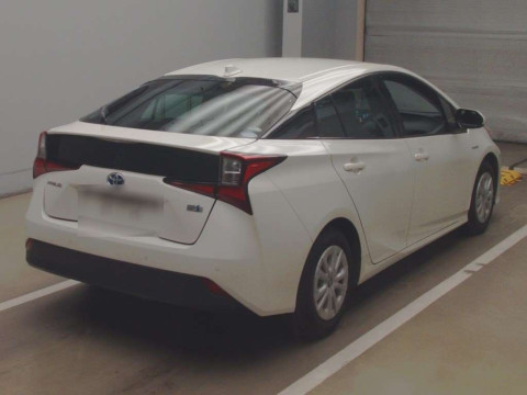 2019 Toyota Prius ZVW51[1]