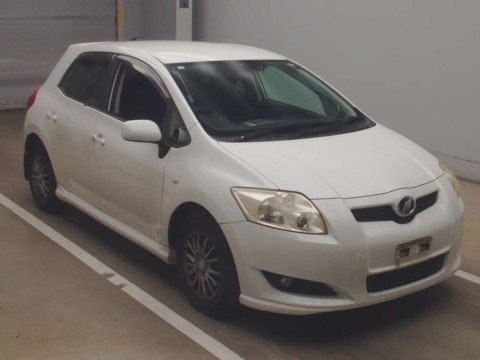 2006 Toyota Auris NZE151H[2]