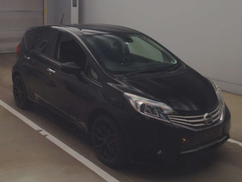 2015 Nissan Note E12[2]