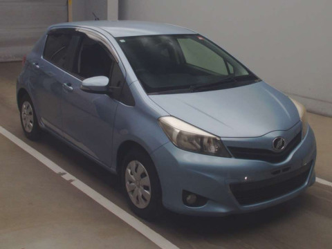 2012 Toyota Vitz KSP130[2]