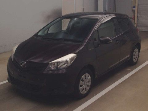 2014 Toyota Vitz NSP130[0]