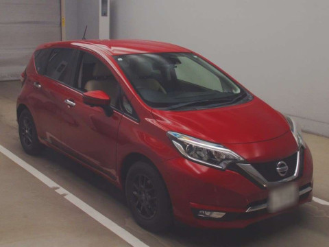 2017 Nissan Note E12[2]