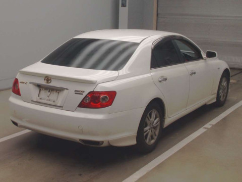 2005 Toyota Mark X GRX120[1]