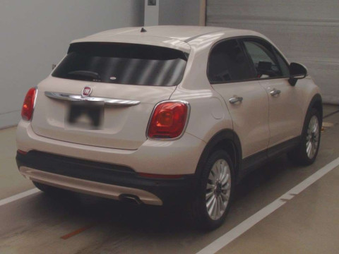 2016 Fiat 500X 33414[1]