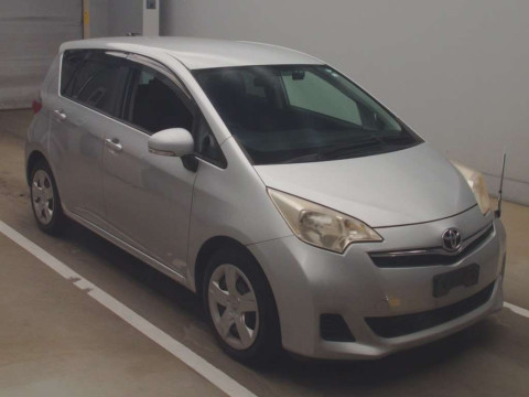 2012 Toyota Ractis NSP120[2]