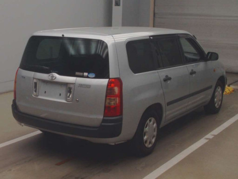 2004 Toyota Succeed Wagon NCP58G[1]