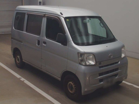 2016 Daihatsu Hijet Cargo S321V[2]