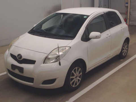 2009 Toyota Vitz SCP90[0]