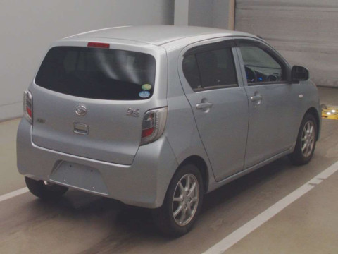 2013 Daihatsu Mira es LA300S[1]