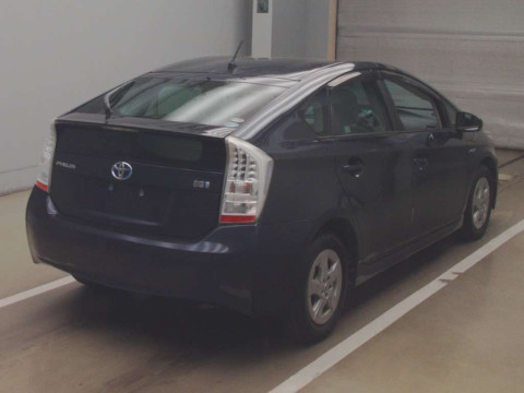 2011 Toyota Prius ZVW30[1]