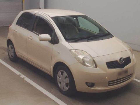 2006 Toyota Vitz SCP90[2]