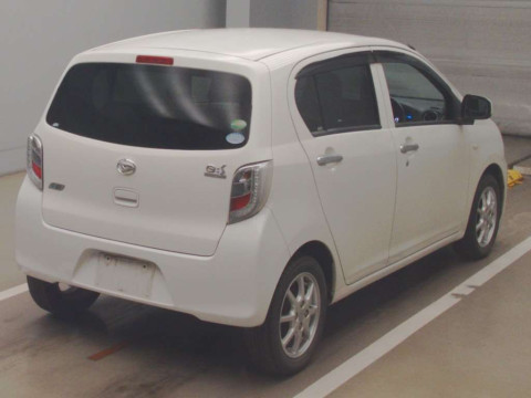 2014 Daihatsu Mira es LA300S[1]