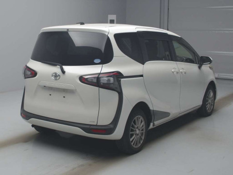 2015 Toyota Sienta NCP175G[1]