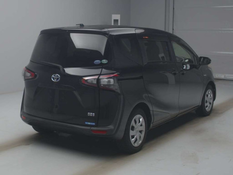 2016 Toyota Sienta NHP170G[1]