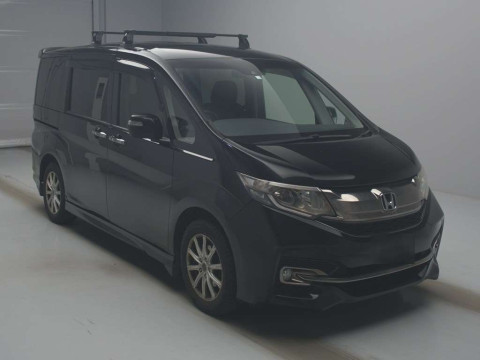 2016 Honda Step WGN Spada RP4[2]