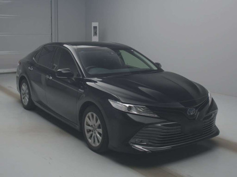 2018 Toyota Camry AXVH70[2]