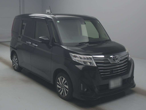 2017 Toyota Roomy M910A[2]