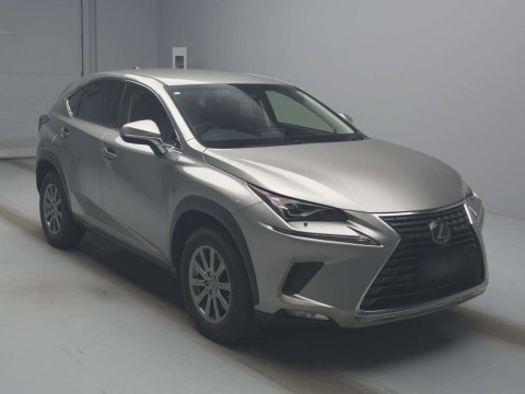 2017 Lexus NX AYZ15[2]