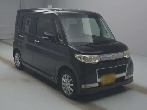 2010 Daihatsu Tanto L375S[2]