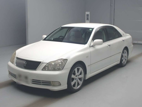 2005 Toyota Crown GRS180[0]