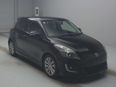 2016 Suzuki Swift ZC72S[2]