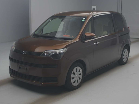 2014 Toyota Spade NCP141[0]