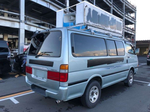 2004 Toyota Hiace Van LH178V[1]