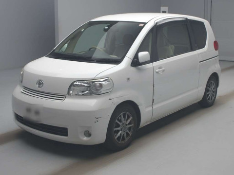 2006 Toyota Porte NNP15[0]